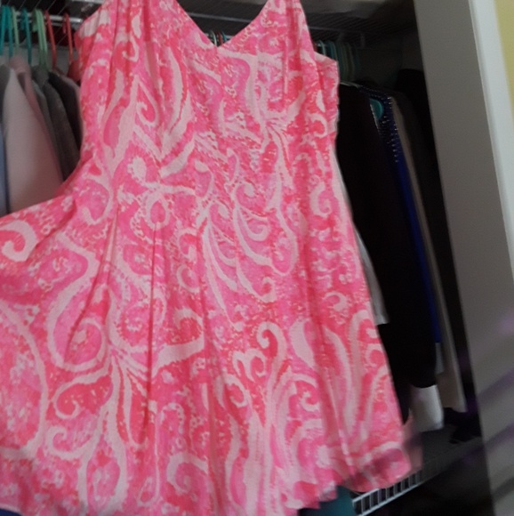 Lilly pulizter - Picture 1 of 6